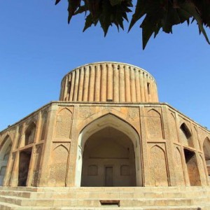 بررسی معماری کاخ خورشید در کلات نادر